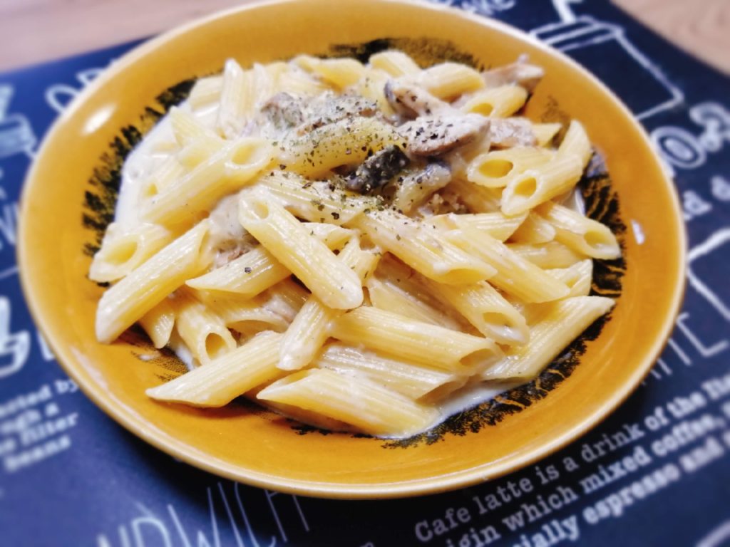 社食惣菜アレンジレシピ「クリームペンネ」