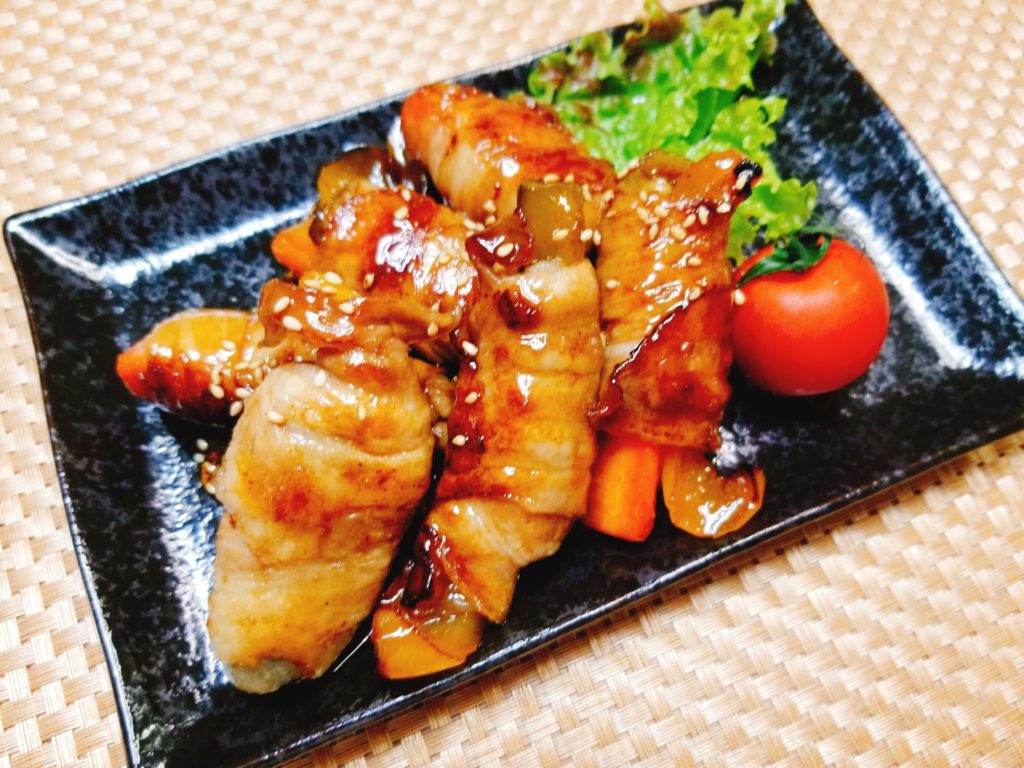 社食惣菜アレンジレシピ「ピクルスの肉巻き」