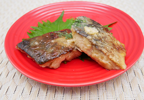 社食惣菜の食べ合せ「さばのバターモンテ」
