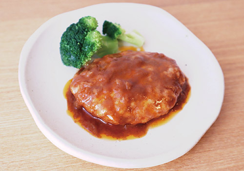 社食惣菜アレンジメニュー「デミグラスハンバーグ」