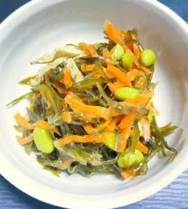 青昆布の煮付けは人気の社食惣菜