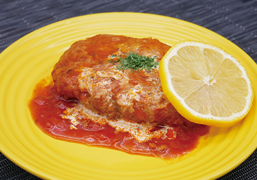 社食惣菜の食べ合せ「ジューシーTOMATOハンバーグ」