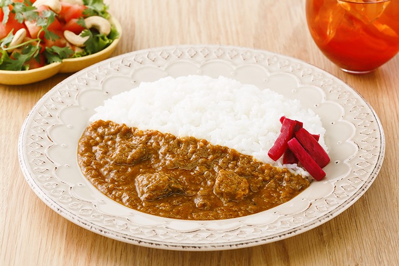 社食惣菜アレンジメニュー「ジャワ風ビーフカレー」