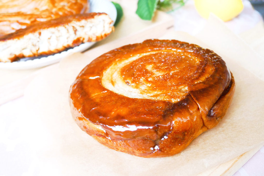 社食惣菜アレンジレシピ「カリジュワデニッシュ」