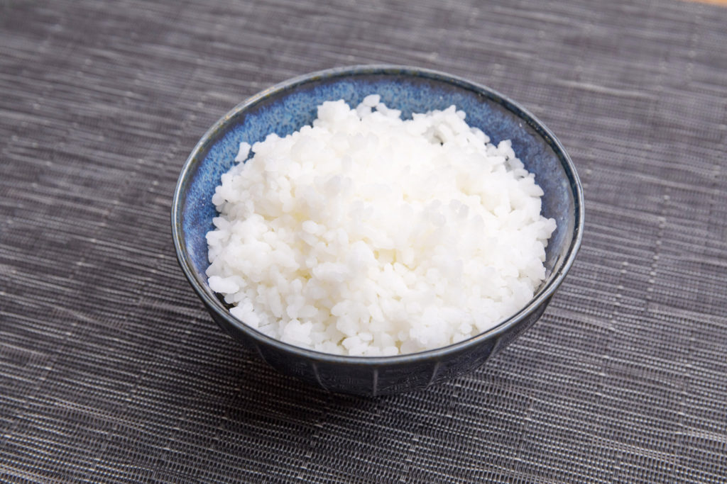 社食惣菜の食べ合せ「富山県北アルプスの天然水仕立てふんわりごはん」