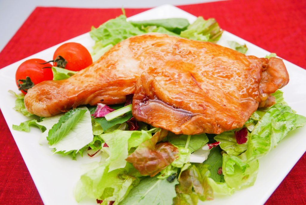 社員が喜ぶあると嬉しい福利厚生のローストチキン