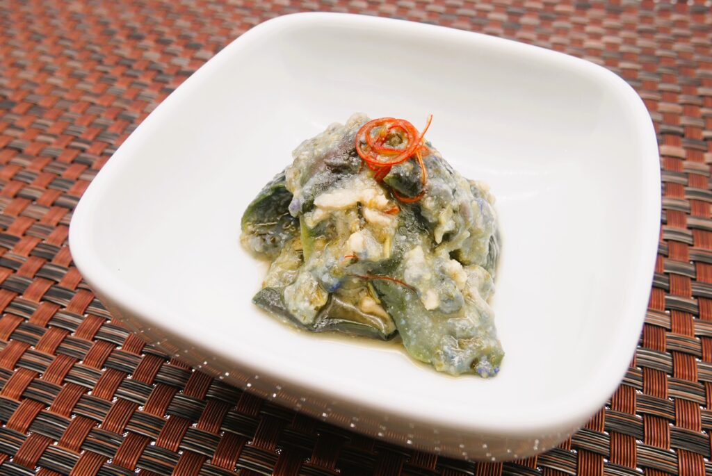 社食惣菜の食べ合せ「ピリ辛なす味噌」