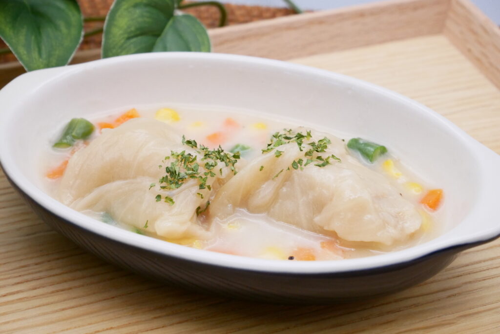 社食惣菜アレンジメニュー「ロールキャベツのクリーム煮」