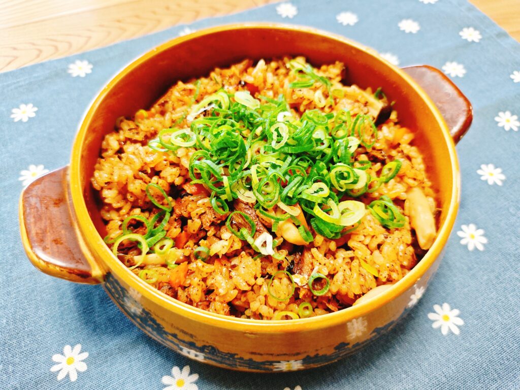 社食惣菜アレンジメニュー「明太いわしの炊き込みご飯」