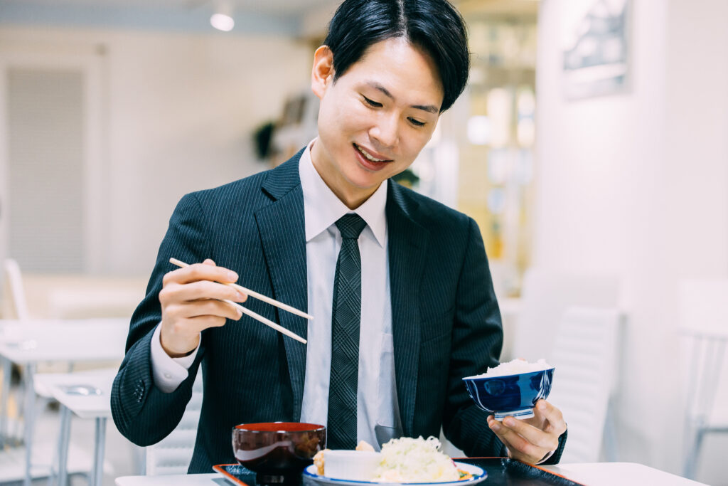 食事補助・オフィス惣菜で従業員のランチを支える福利厚生