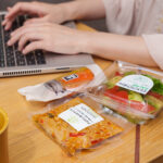 残業食も持ち帰りもおまかせ！常設型社食という新しいサポーター